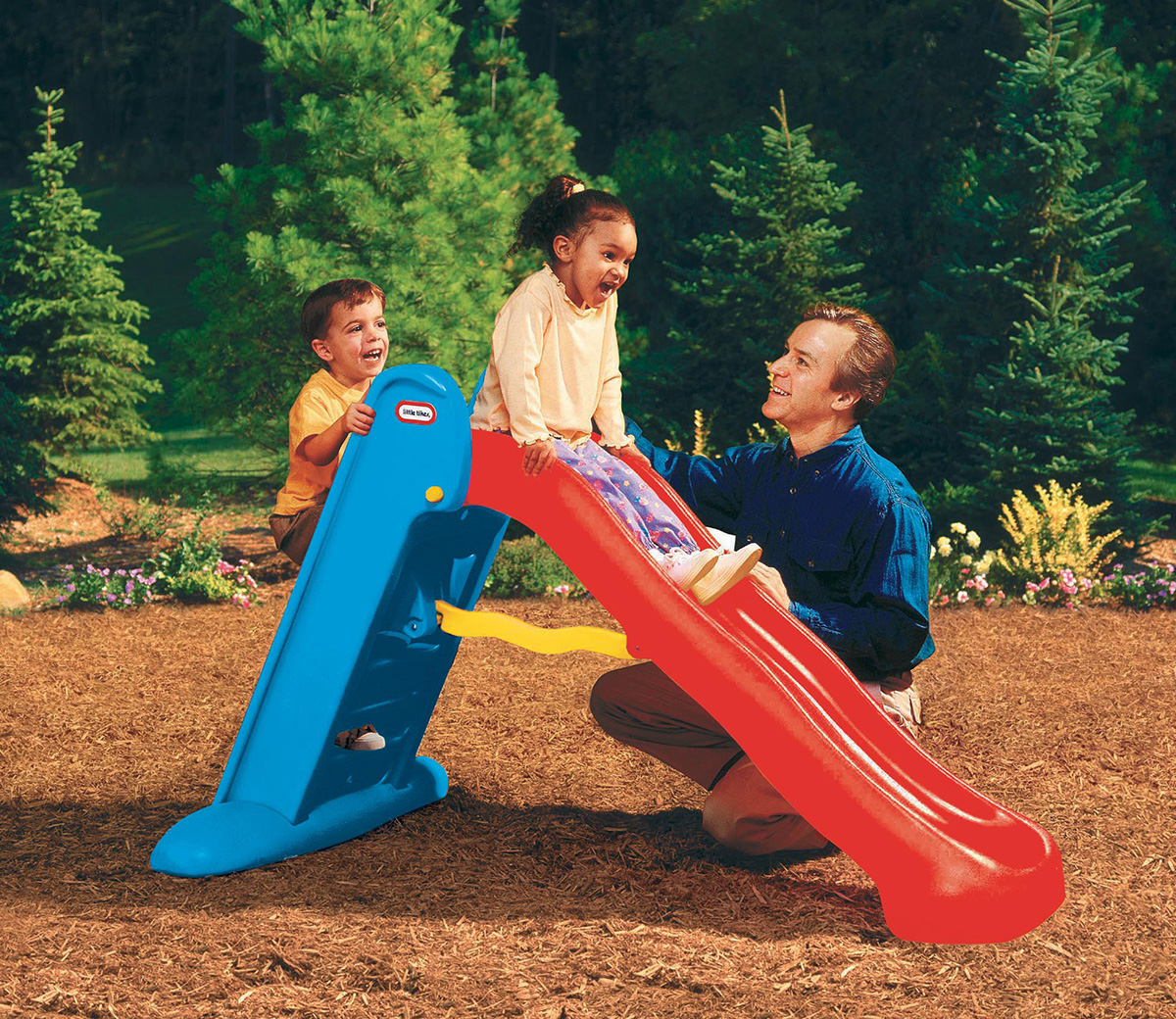 Leaks and Scratches Fade Easy Store Large Slide- Made From Premium-Quality Plastic- Sporting Vibrant Color- Weatherproof and Water-Resistant- Also Resistant to Cracks Heat Rust 